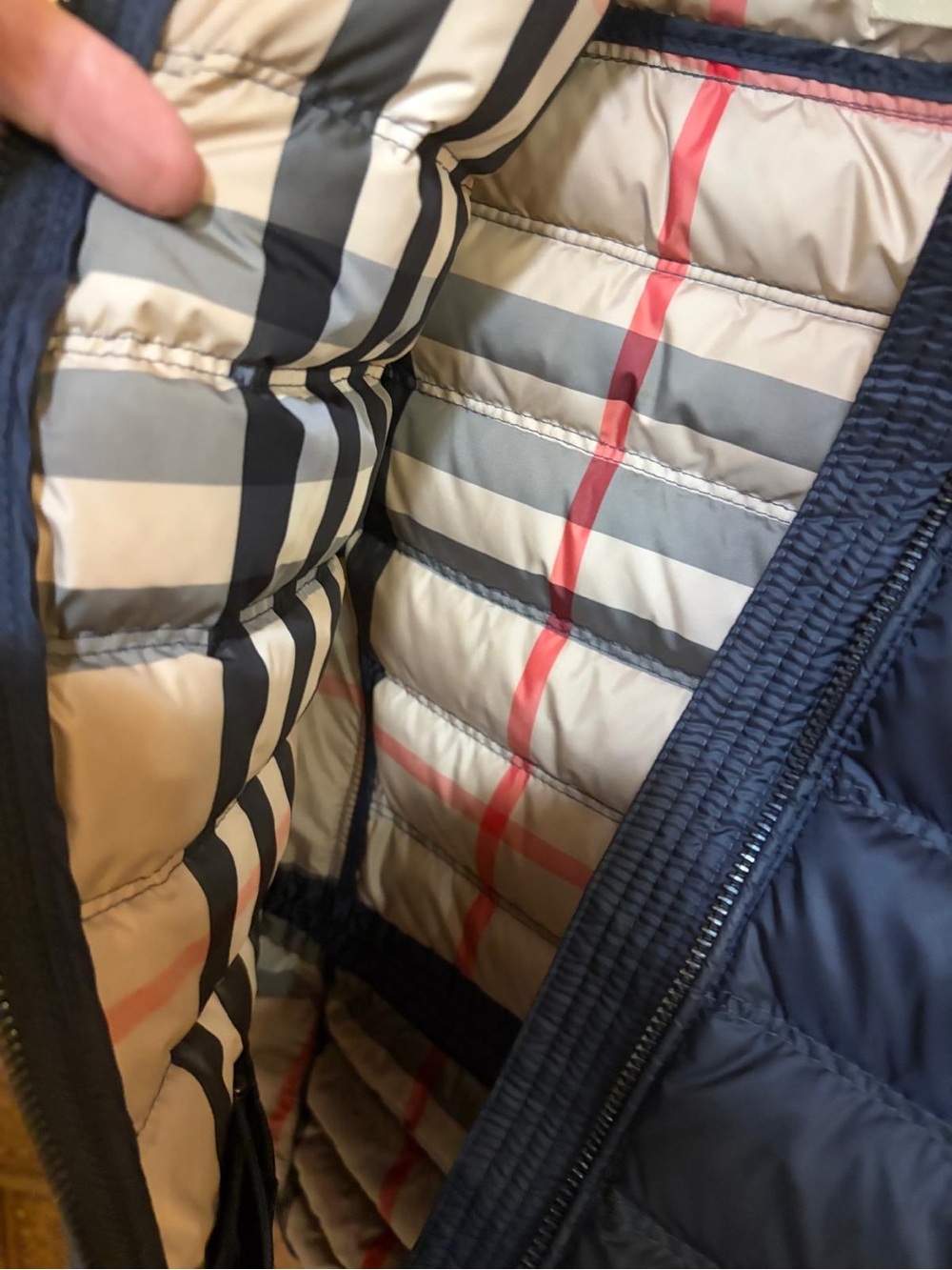 Burberry Quilted Navy Sleeveless Vest - Picture 7 of 9
